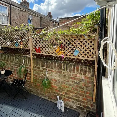 Within The Walls Vakantiehuis *