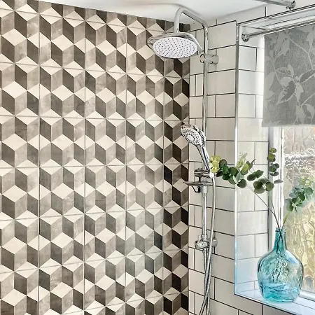 Vakantiehuis Within The Walls