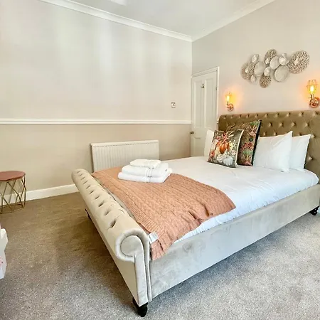 Vakantiehuis Within The Walls *